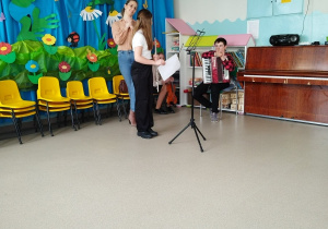 Koncert uczniów ze Szkoły Muzycznej